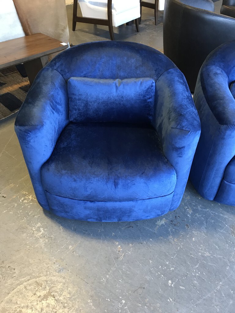 Heavenly Fiona Swivel Chair