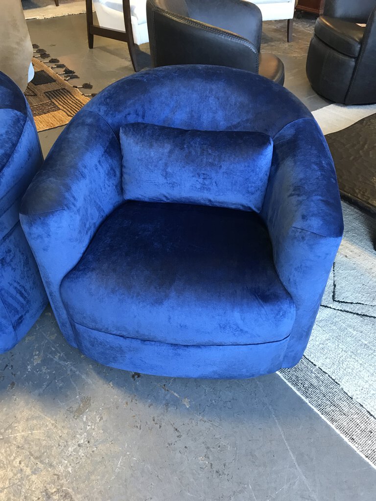 Heavenly Fiona Swivel Chair