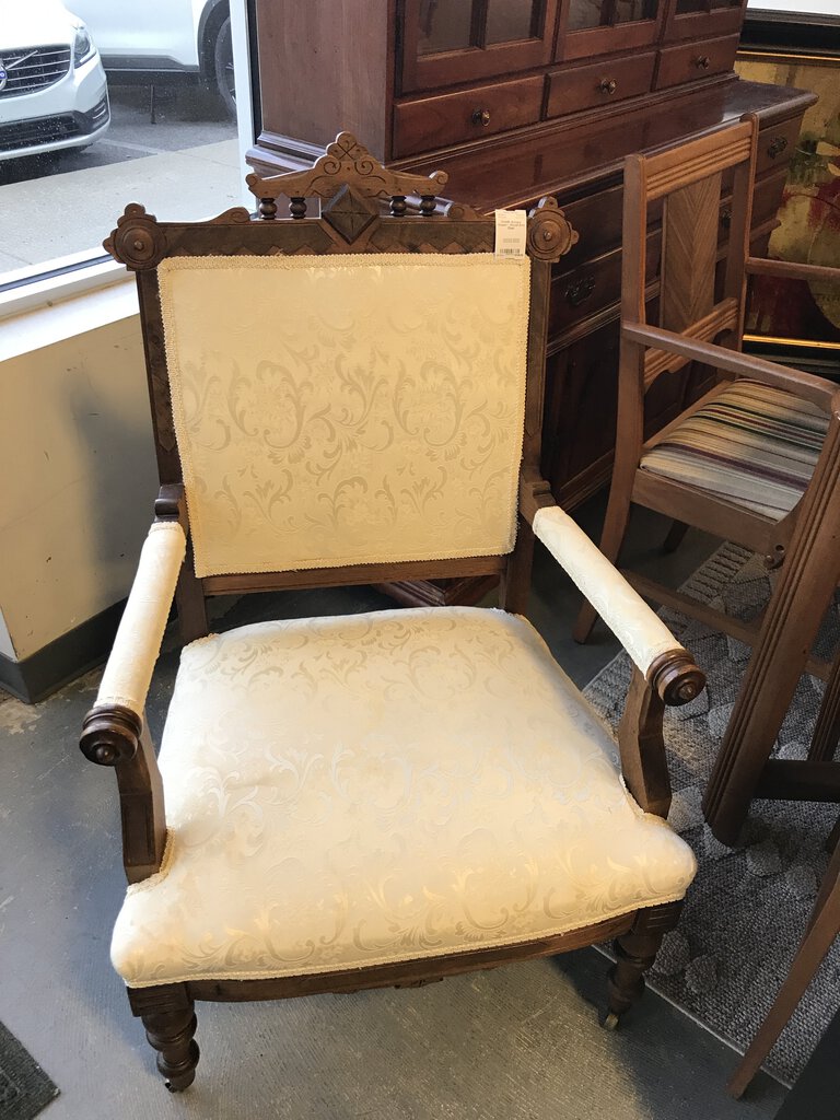 Antique Cream / Wood Arm Chair