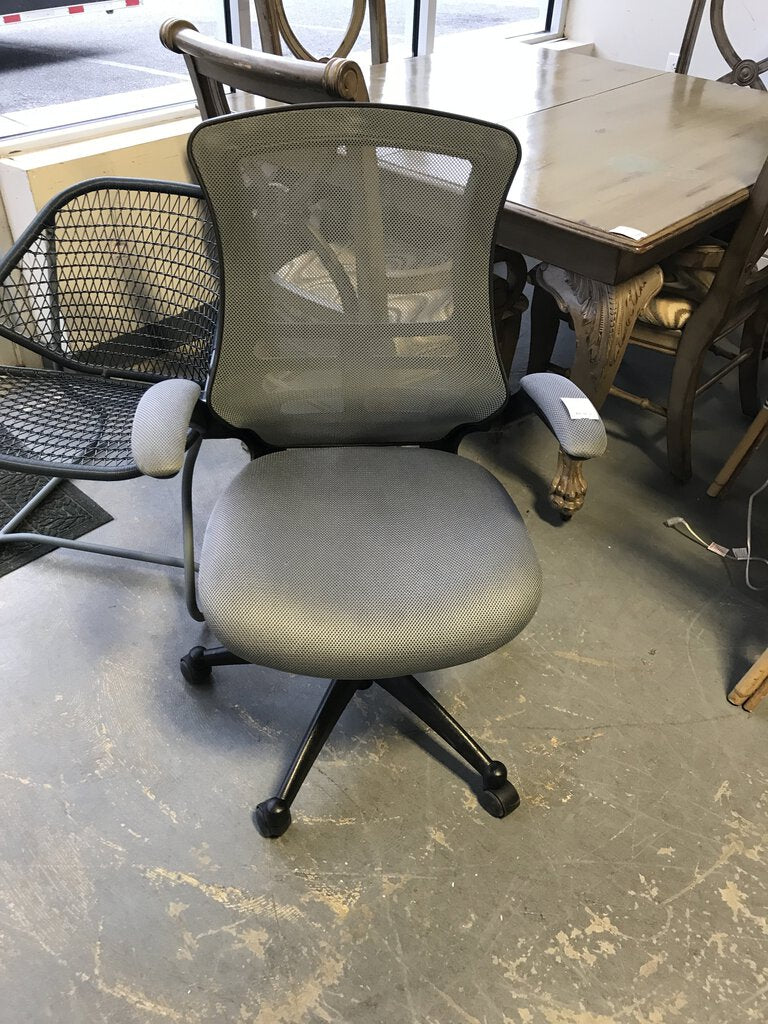 Rolling Mesh Desk Chair