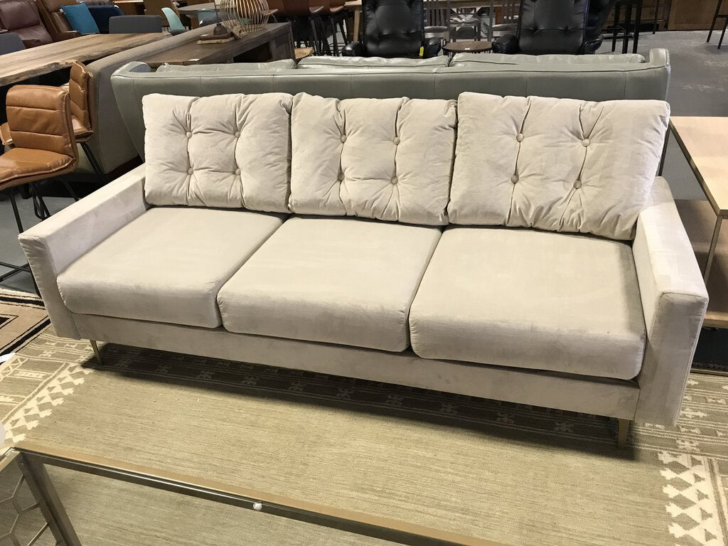 Oyster Sofa, AS-IS, Leg