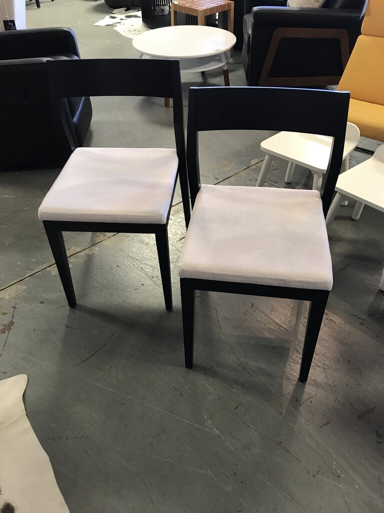Black Curved Back Upholstered Seat Dining Chair (PAIR)