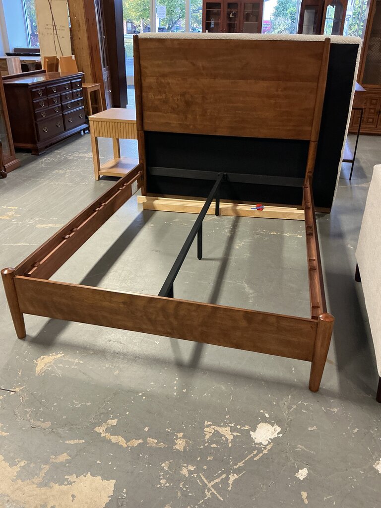 MCM Full Bed- Cinnamon