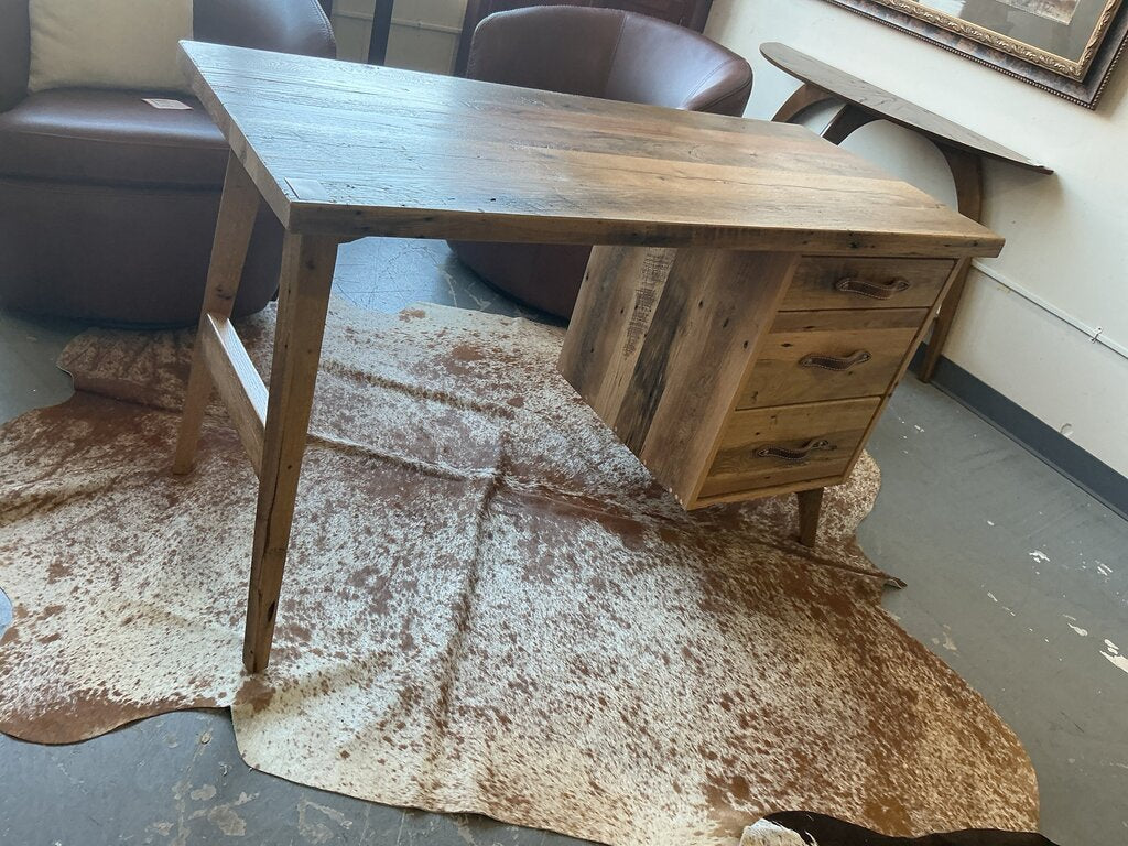 Amish MCM Reclaimed Desk 3 Drawers- Natural Matte