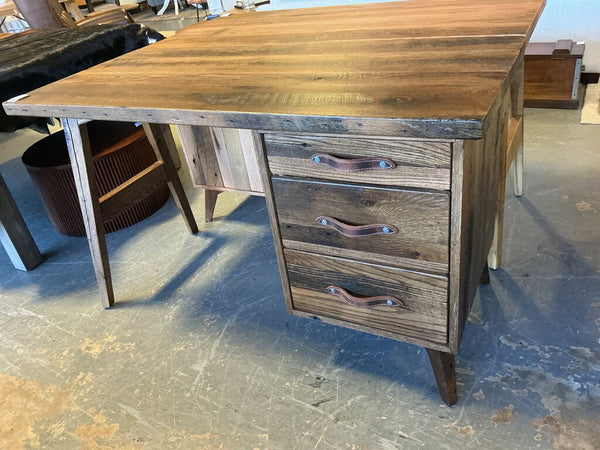 Amish MCM Reclaimed Desk 3 Drawers- Dark Stain