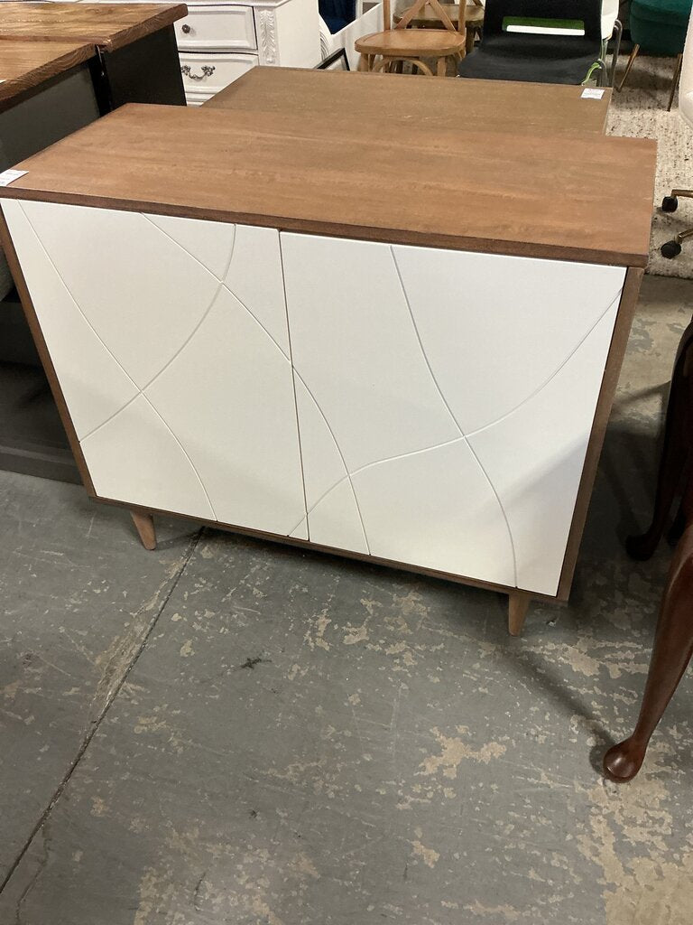 Trentini Accent Chest