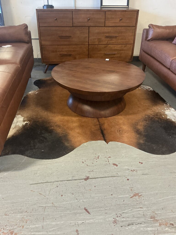 Prina Wood Coffee Table (Cocoa)