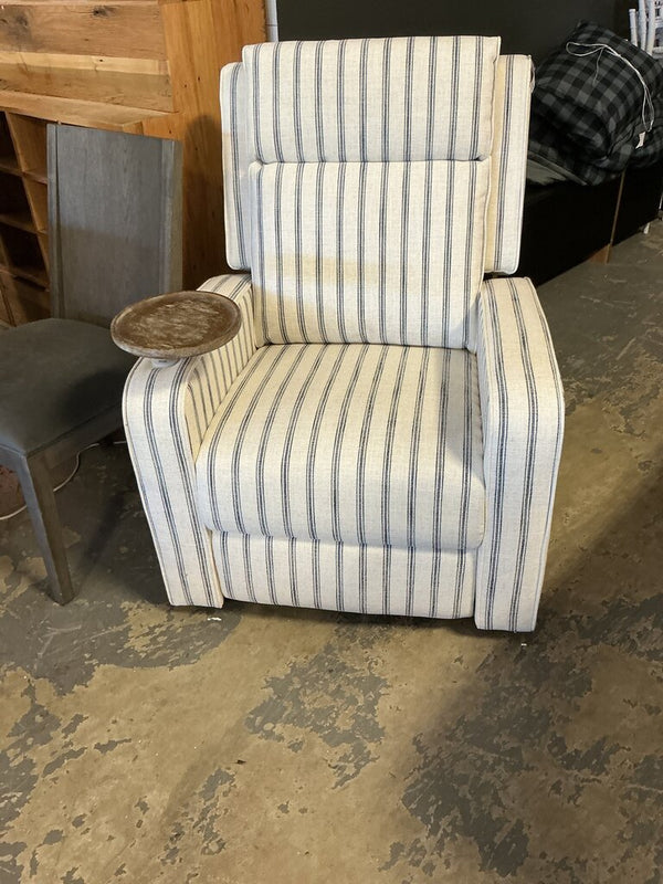 Darrell Lift Assist Power Recliner