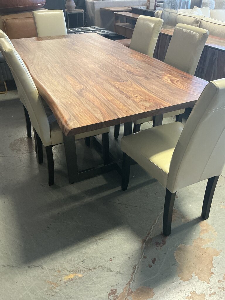 Brownstone Trace Dining Table
