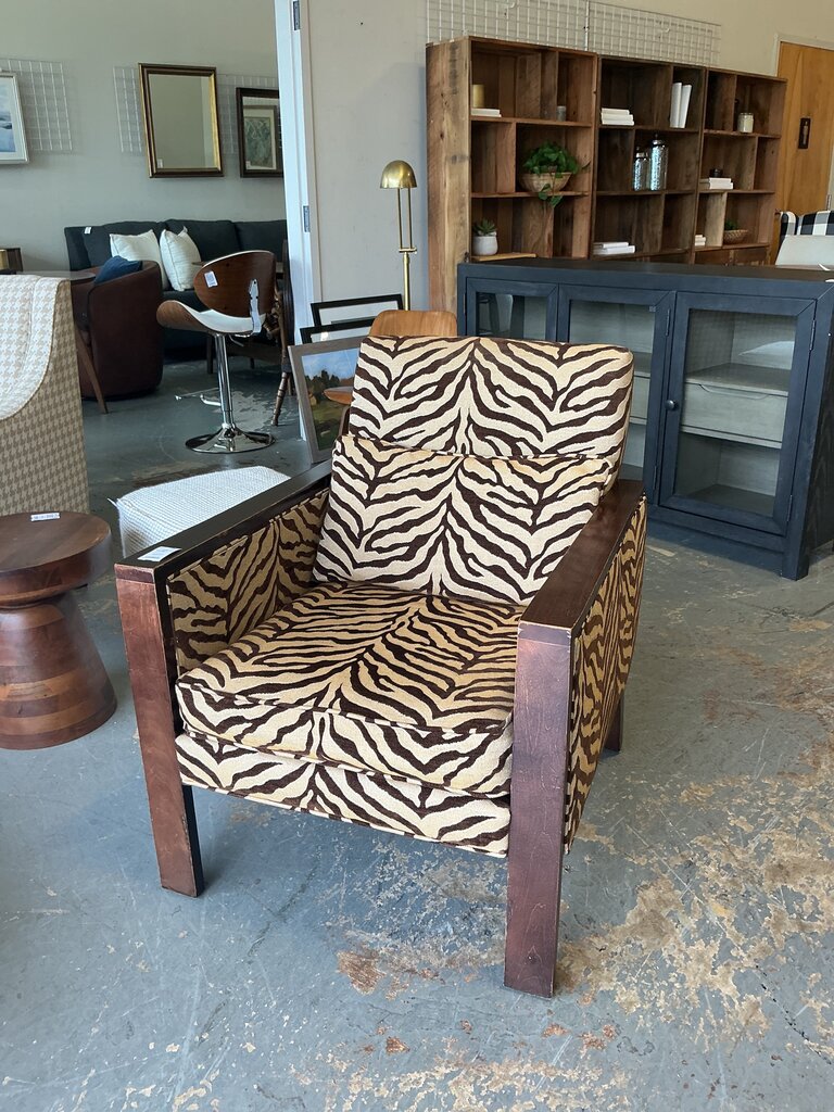 Robb&Stuckey Side Chair