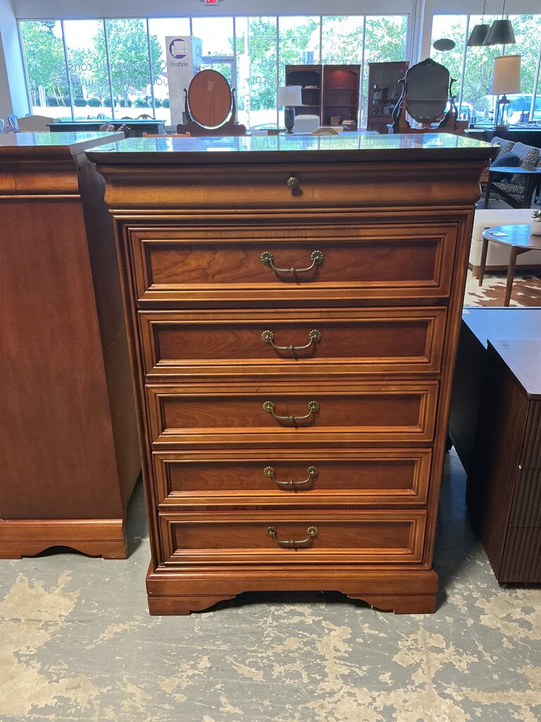 Lexington Chest of Drawers