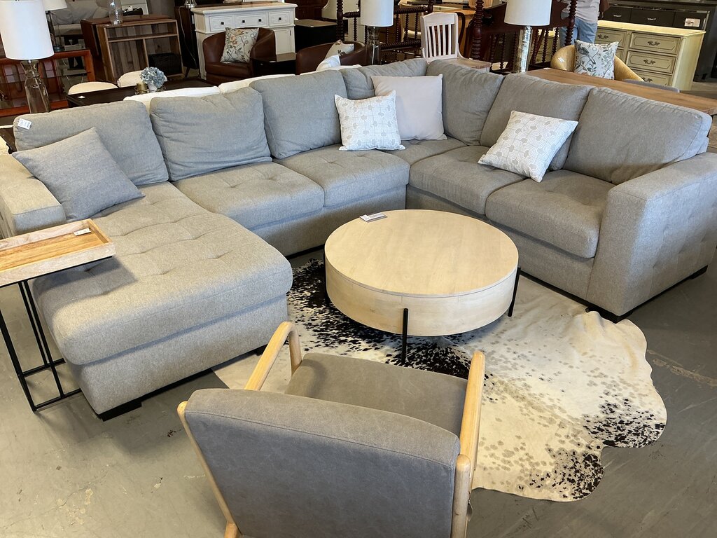 Grey Storage Pull-Out Sectional
