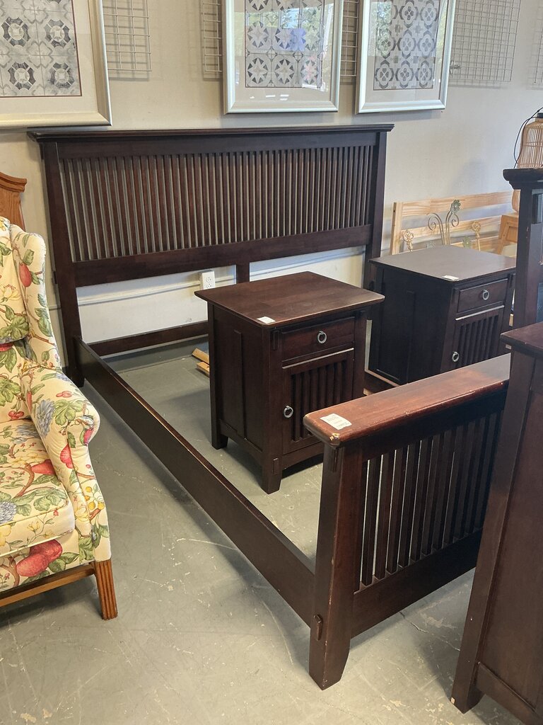 American Signature Dark Wood Bed- King