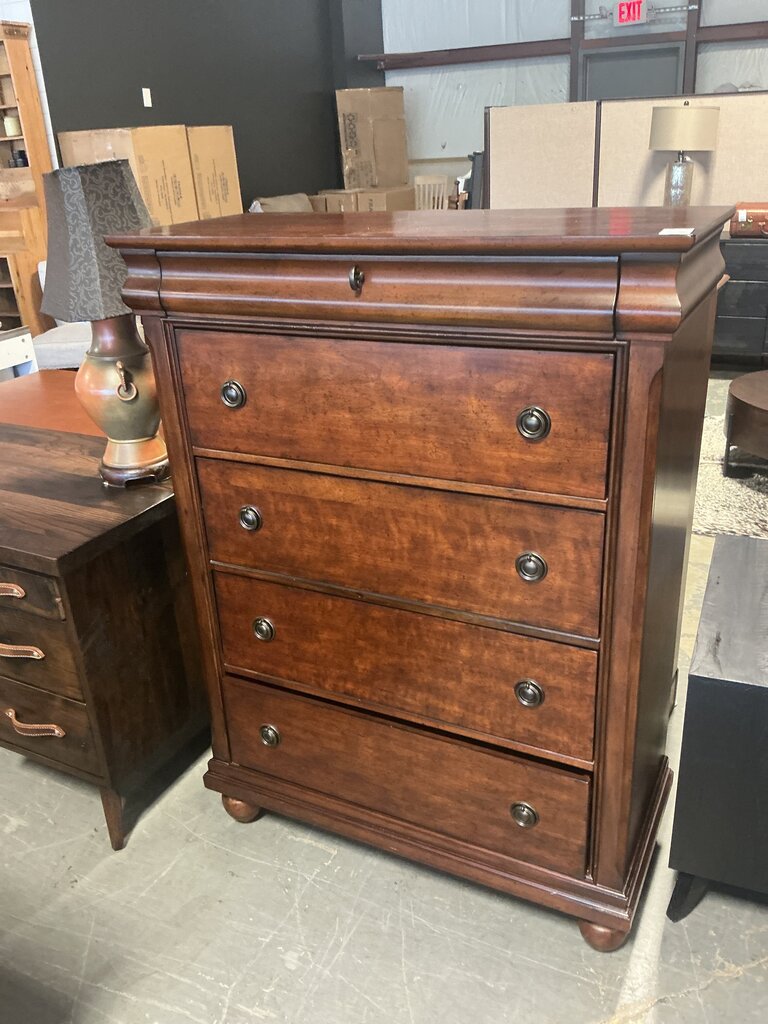 Liberty Furniture Dark Stain Chest of Drawers
