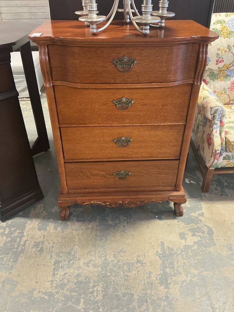 Vintage Oak Chest of Drawers