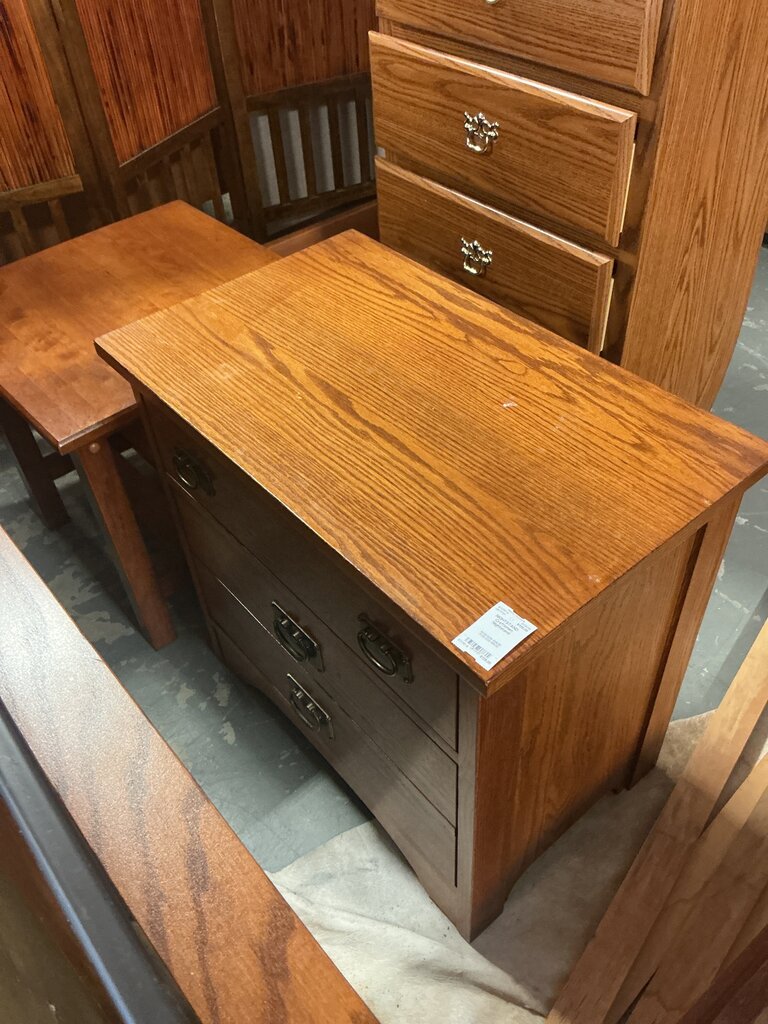 Craftsmen Nightstand