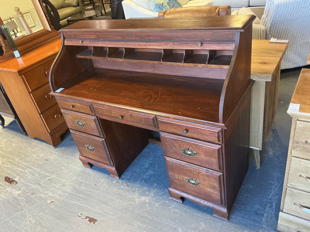 Roll Top Desk (as-is)